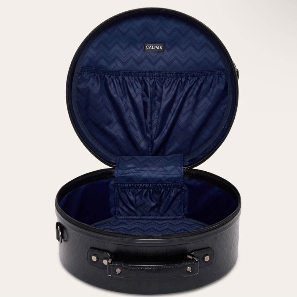 NWT Black Calpak Travel Hat box in Black Faux Croc🖤🖤 - Picture 3 of 6